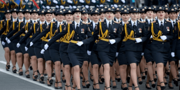 belrussian female army parade